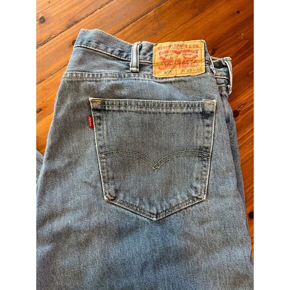 Levis 505 Regular Fit Jeans 38x32 Blue Light Wash, Distressed - Picture 2 of 9